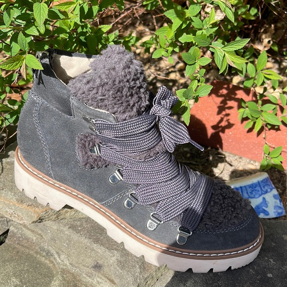 Dolce vita boots NWT